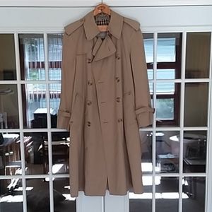 Trenchcoat
